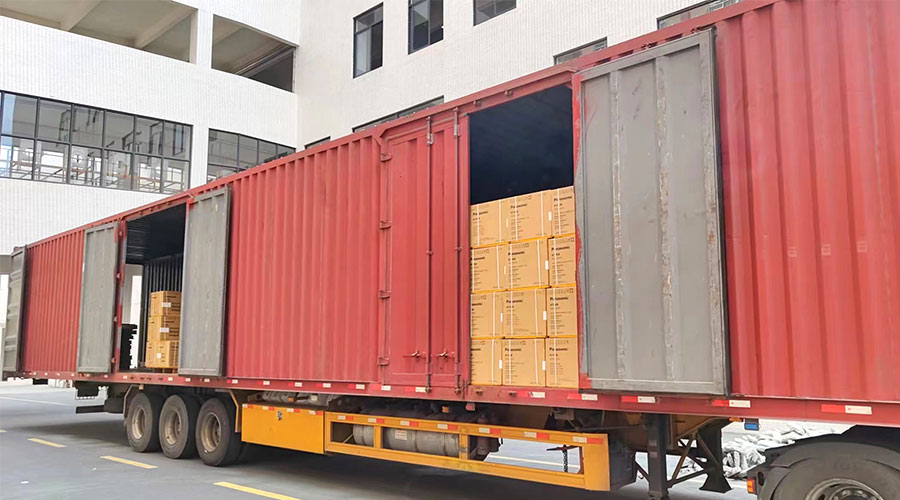 使命必達！高效完成國內(nèi)知名品牌客戶迷你洗衣機裝柜發(fā)貨